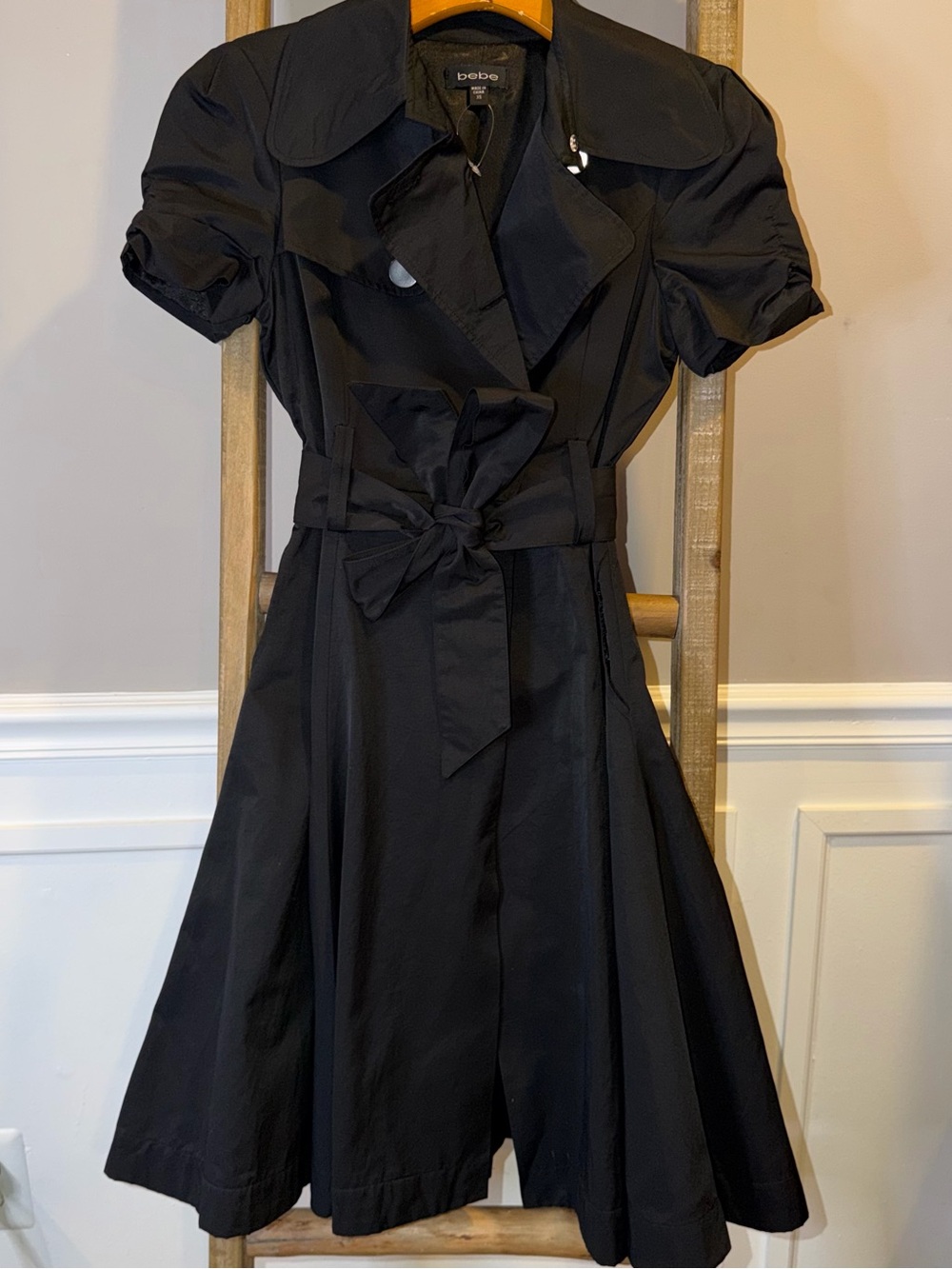 Vintage black Bebe trench coat Size XS